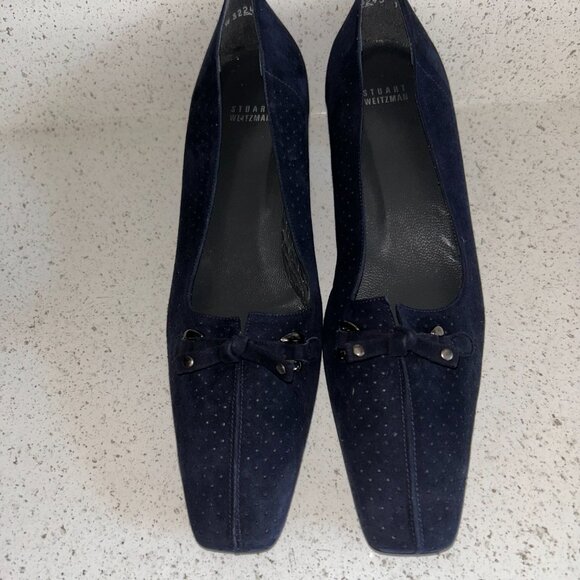 Stuart Weitzman Navy Kitten Heel Pumps with Bow Accent NWOT - Picture 1 of 7